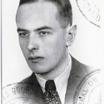435px-Witold_Gombrowicz_Polish_passport