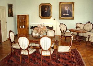 The Stifter home, a study in Biedermeier.