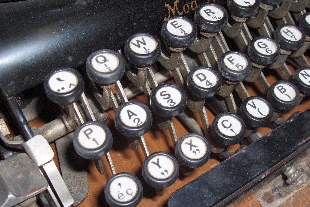 Typewriter_adler3