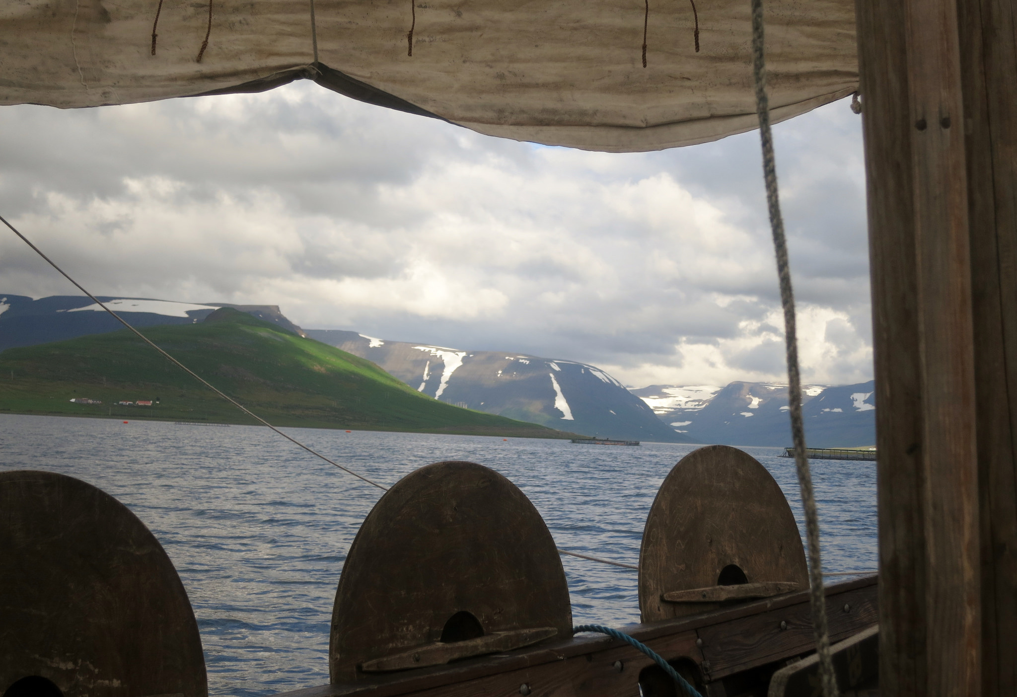 Scientists Answer Why 10 Billion Alaskan Snow Crabs Disappeared