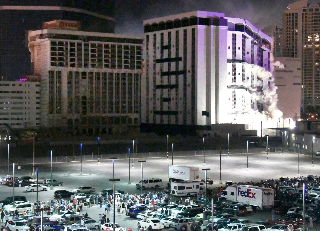 Las Vegas to implode hotel tower at Riviera resort