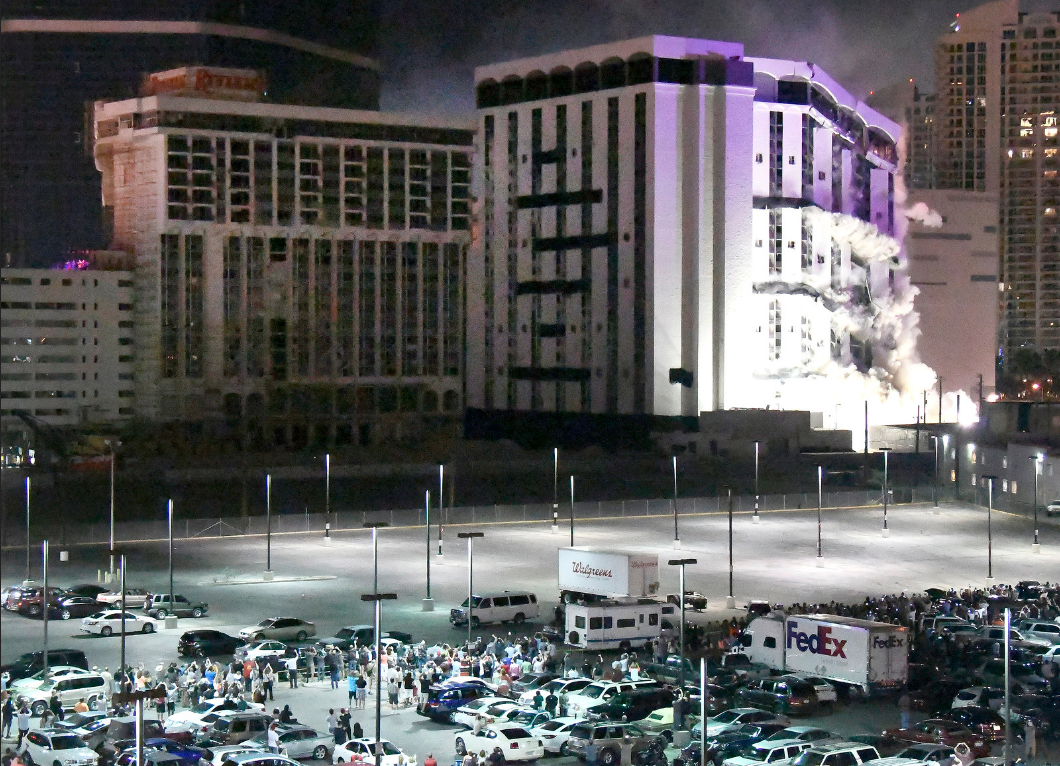 Riviera implosion: Watch Las Vegas casino's last tower come down