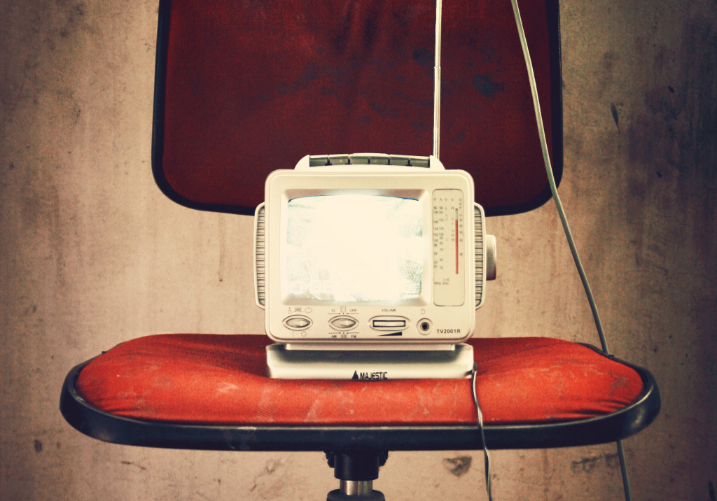 red-vintage-old-chair