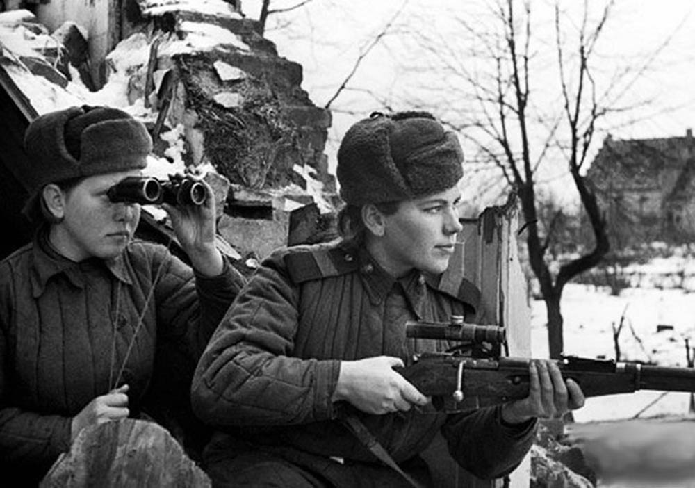 The Paris Review - Soviet Women Soldiers of World War II
