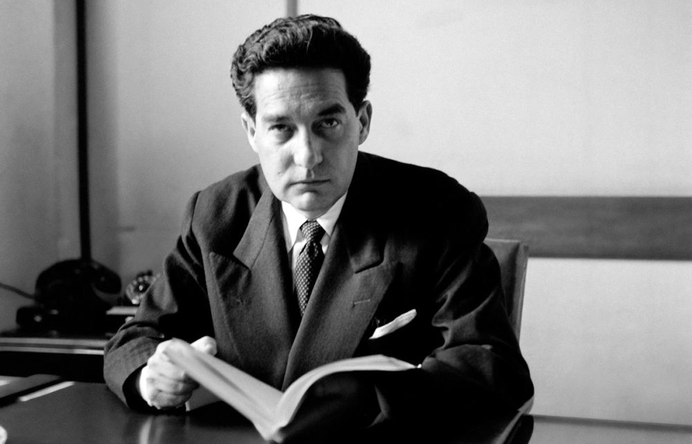 https://www.theparisreview.org/il/8a9896f036/large/Octavio-Paz.jpg